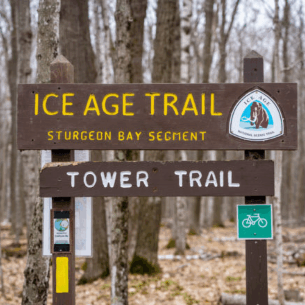 Ice age trail at Potawatomi State Park in Sturgeon Bay. Top 5 scenic hikes in Door County.