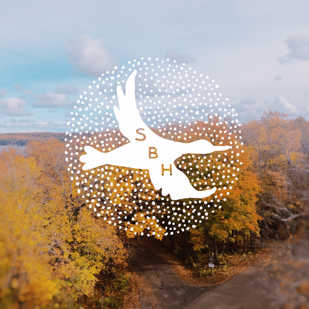 Book your fall leaf peeping Door County getaway!