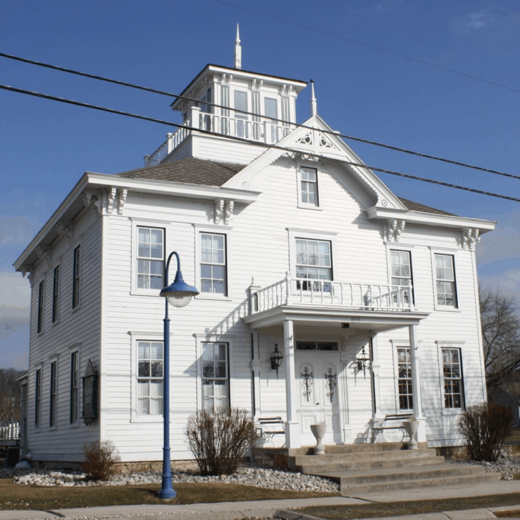 Cupola House, Egg Harbor, in Door County, Wisconsin. Local food guide.